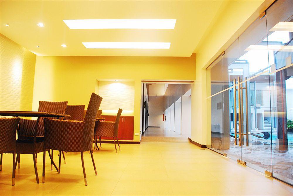 Century Hotel Angeles Ngoại thất bức ảnh