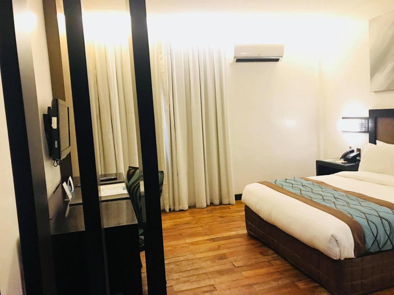Century Hotel Angeles Ngoại thất bức ảnh